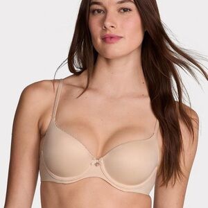 Victoria's Secret Body by Victoria Lined Demi Bra in Nude Size 34DDD